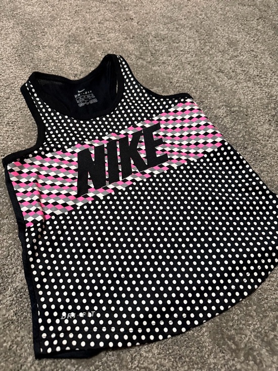 Nike Other - NIKE‎ XS(4) young girls tank top black pink white super soft and cute